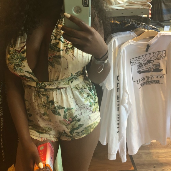 Romper - Picture 1 of 1